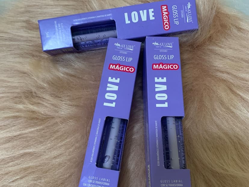 GLOSS LIP VOLUMOSO MAG